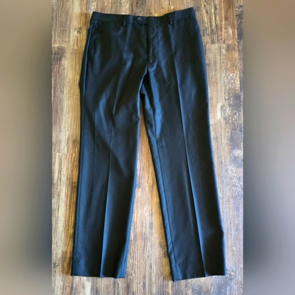 Tommy Hilfiger 34Wx32L Black Trousers